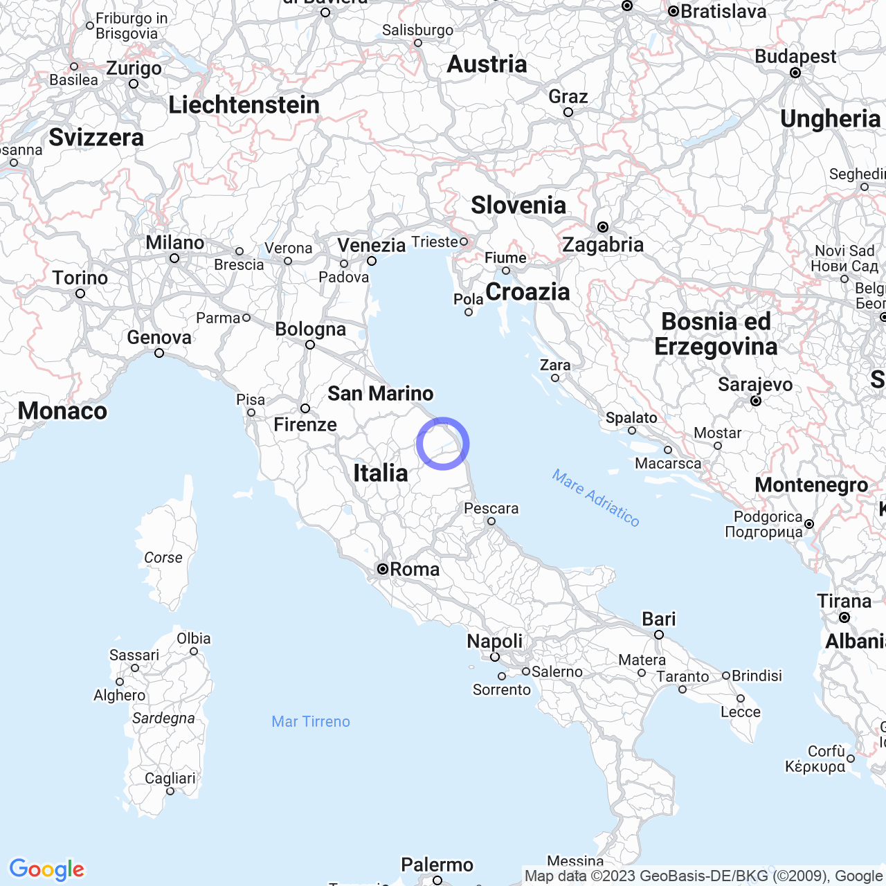 Scopri la provincia di Macerata: geografia, economia e trasporti