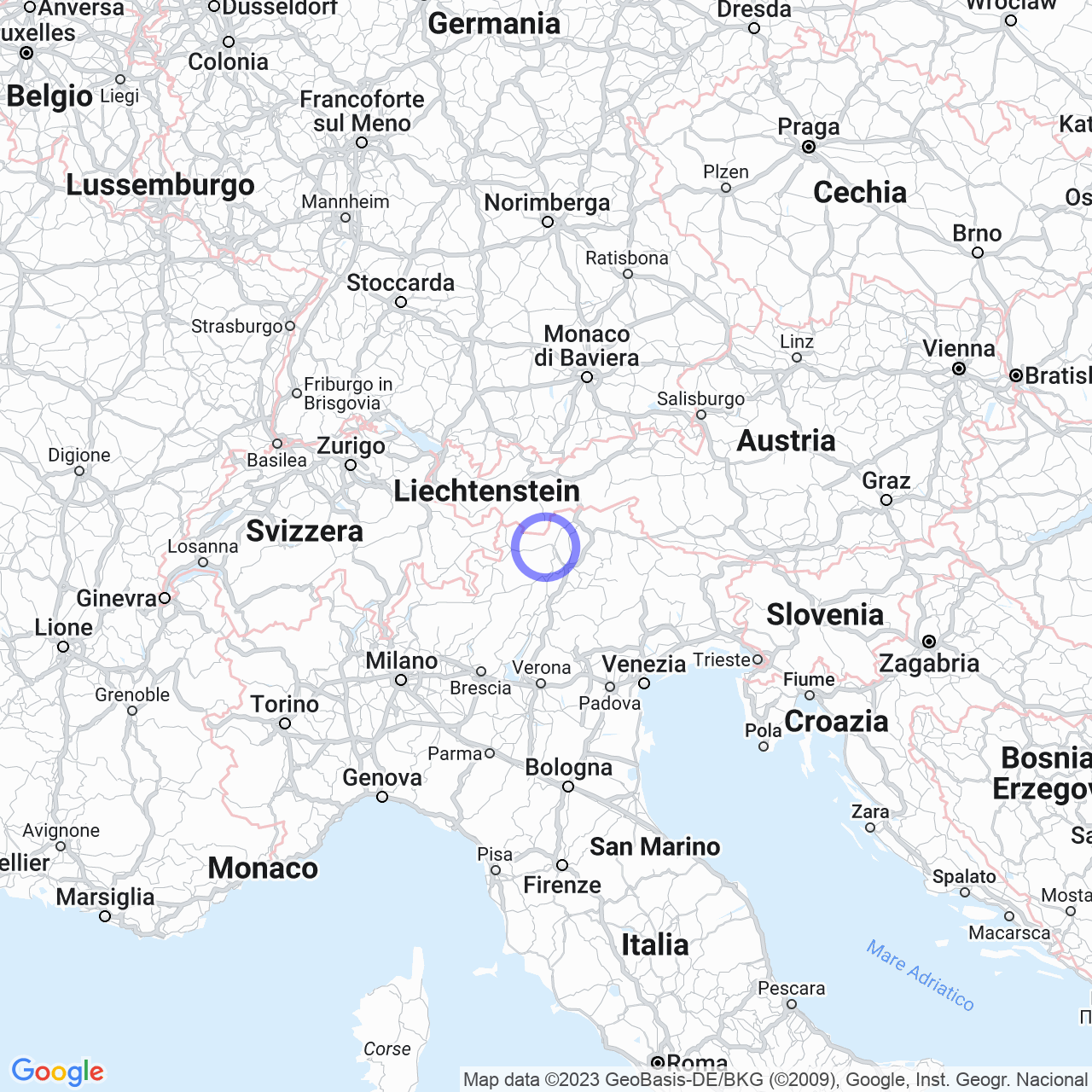 Bolzano - Alto Adige: Terra Bilingue e Biculturale